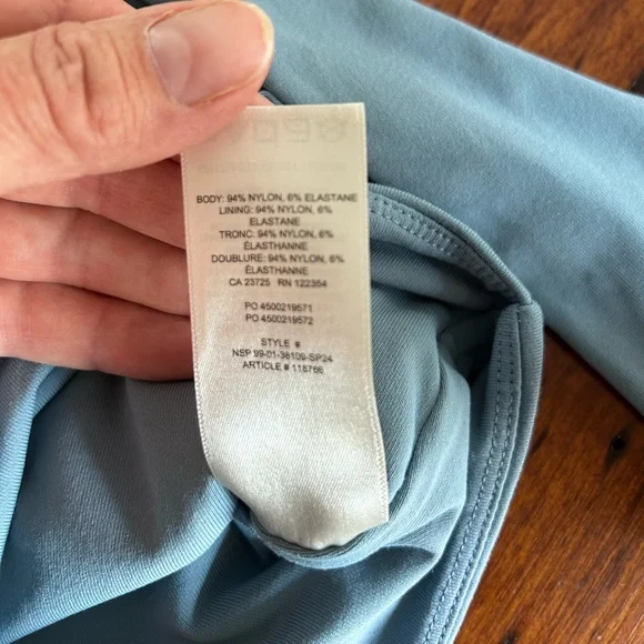 Aritzia Contour Soft Blue Top - Picture 4 of 4